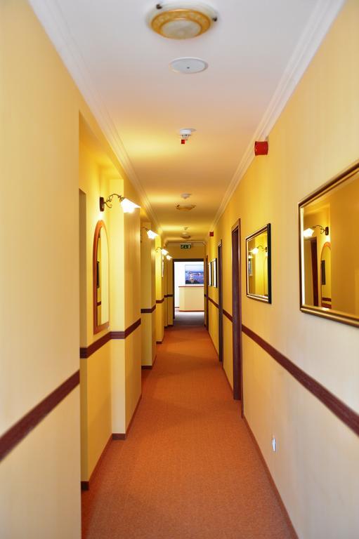 Liza Aqua & Conference Hotel Lajosmizse Ngoại thất bức ảnh