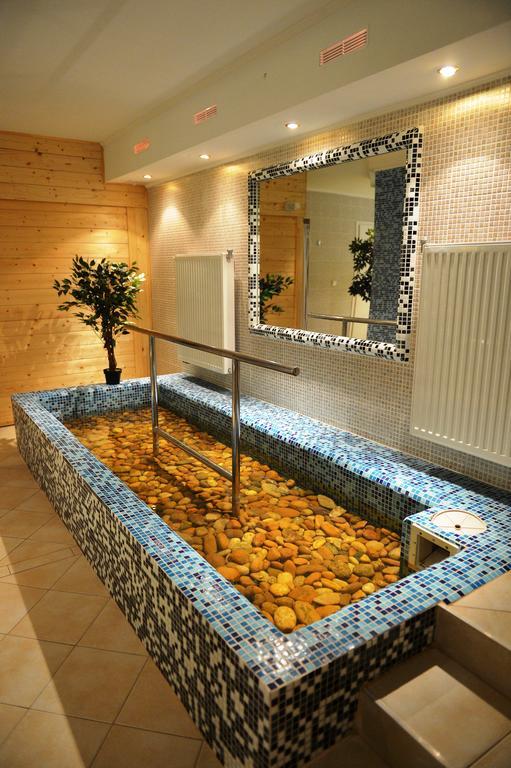 Liza Aqua & Conference Hotel Lajosmizse Ngoại thất bức ảnh